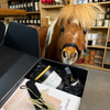 Un coup de sabot pour Bob 🤍